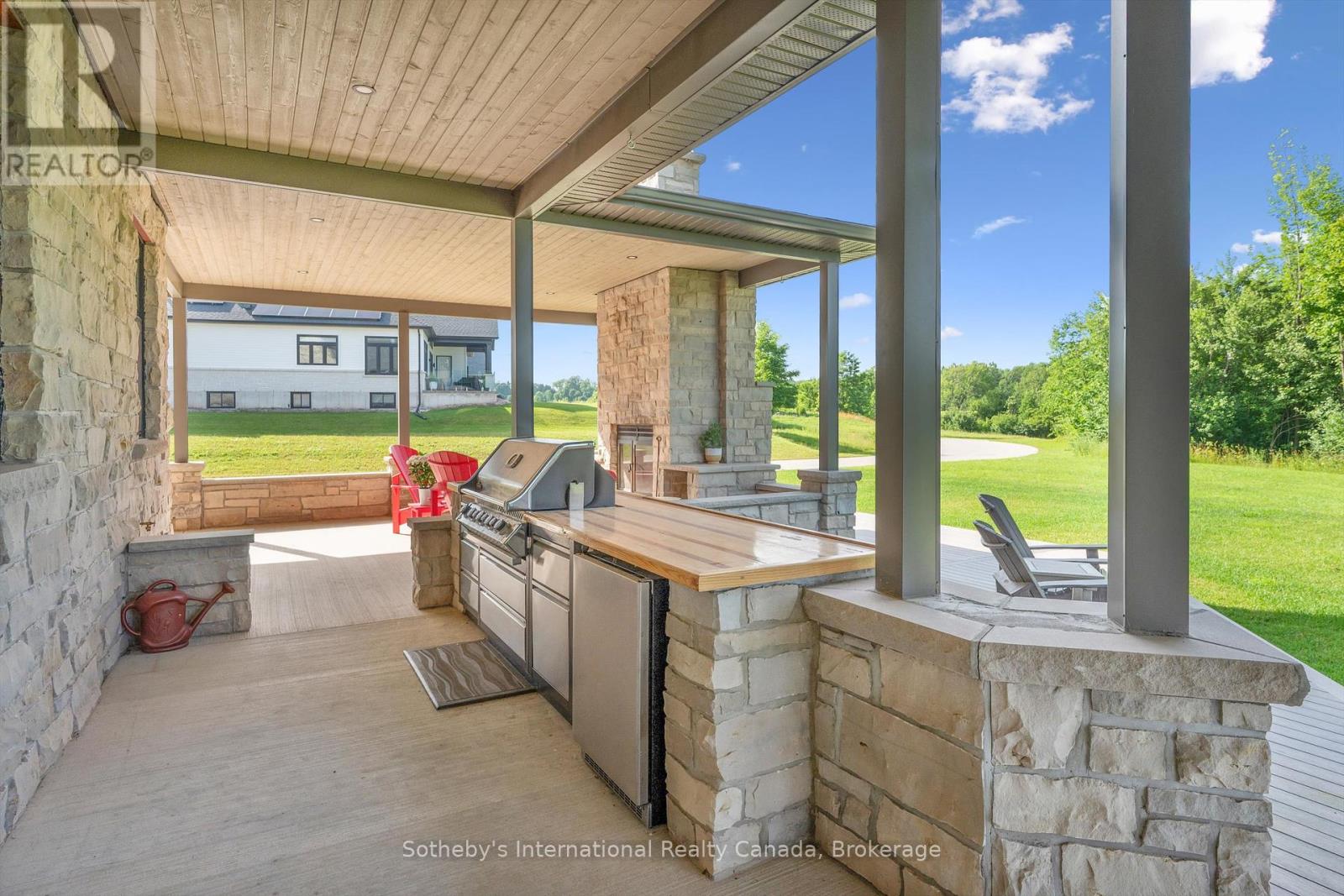 511 Algonquin Trail, Georgian Bluffs, Ontario  N0H 1S0 - Photo 44 - X12285874