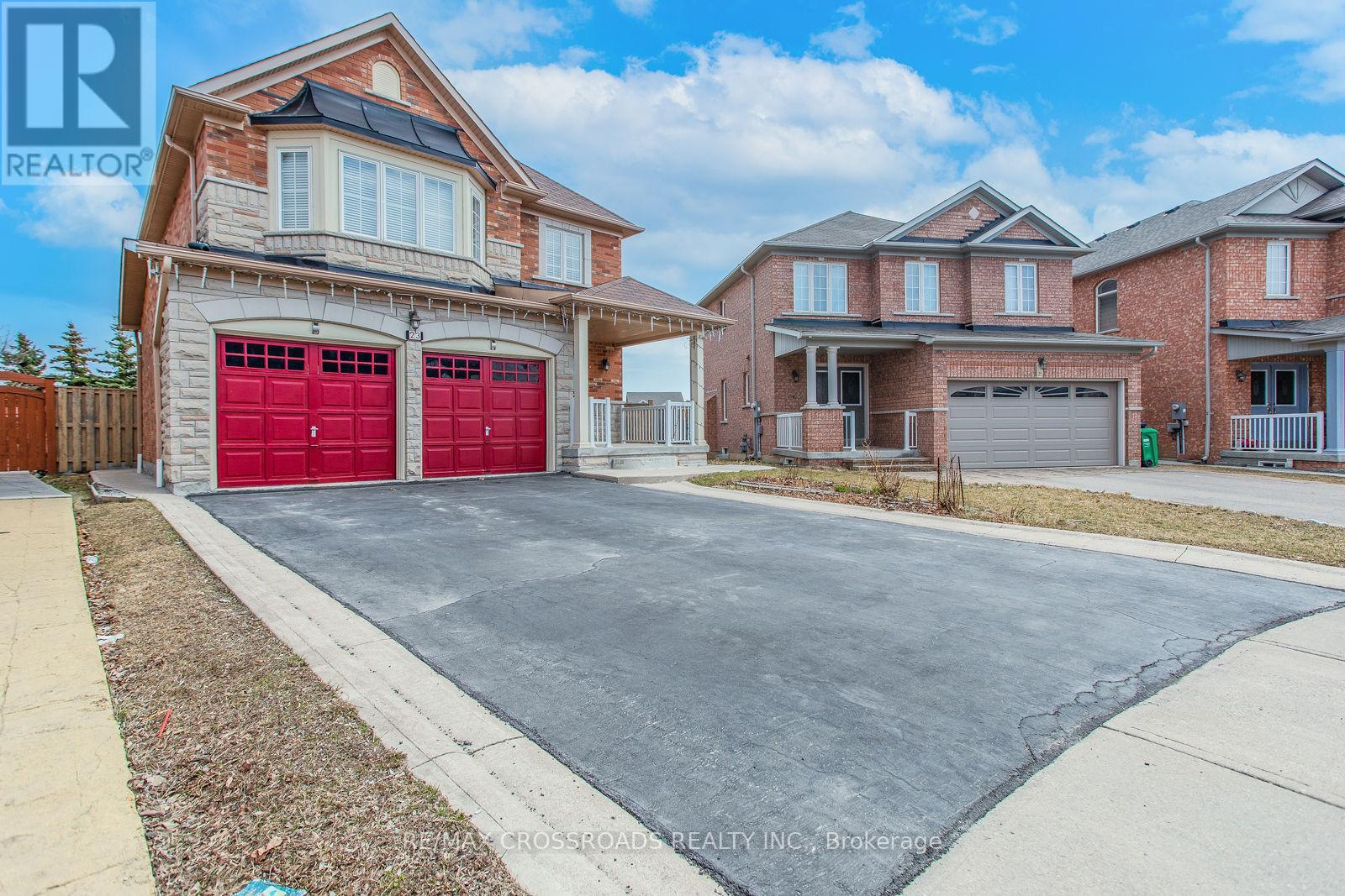 23 River Heights Drive, Brampton, Ontario  L6P 2M9 - Photo 1 - W12285794