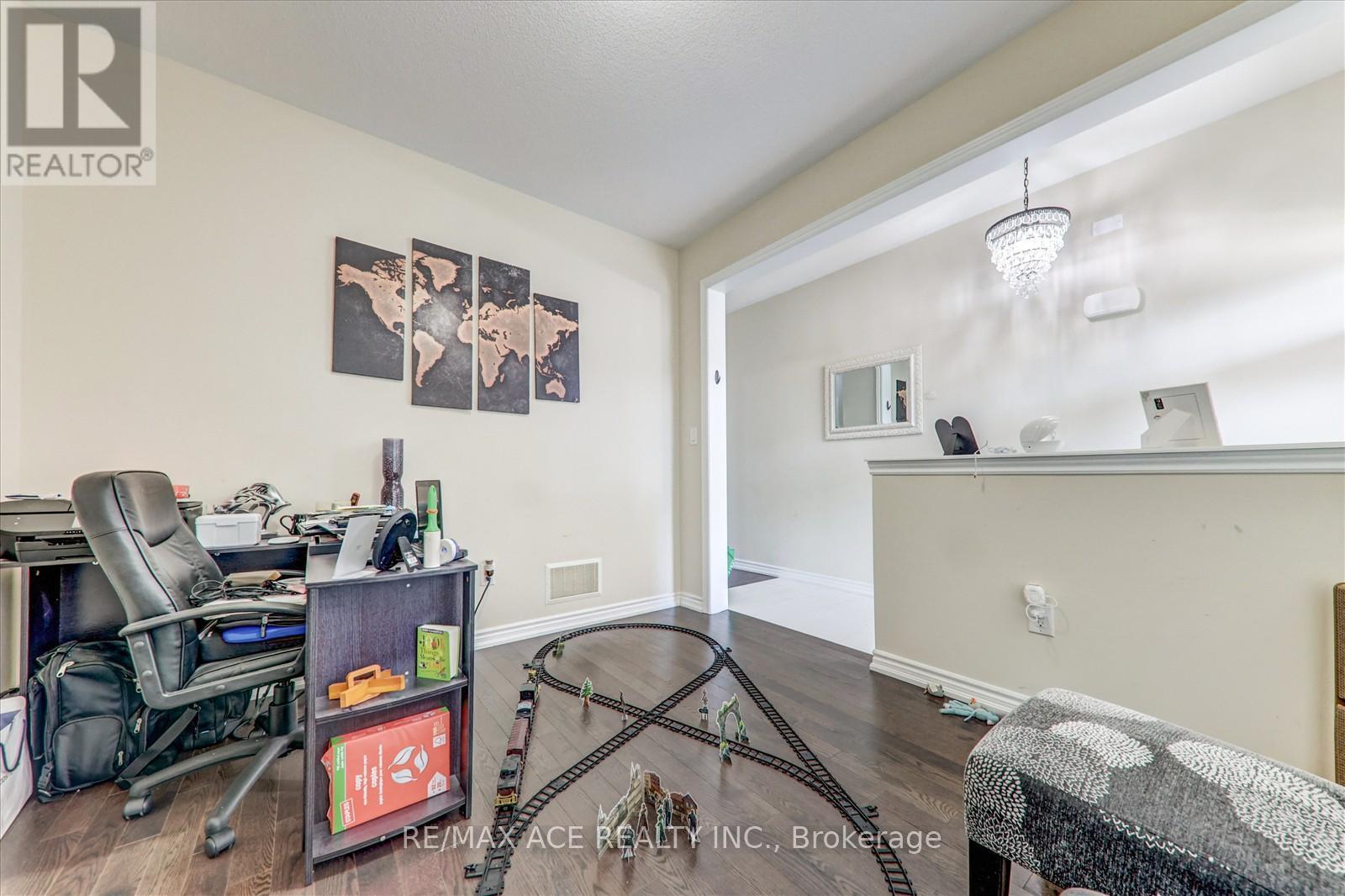 153 Highlands Boulevard, Cavan Monaghan, Ontario  L0A 1G0 - Photo 8 - X12285804