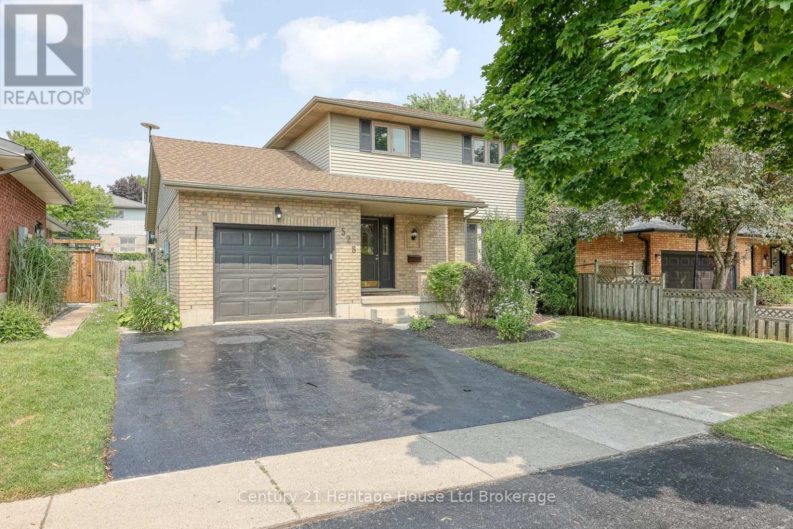 Property at 528 SPRINGBANK AVENUE N image 1