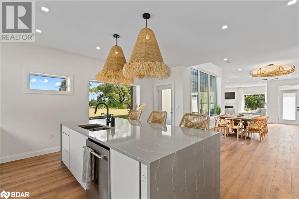 Property at 31 HEMLOCK Avenue image 4