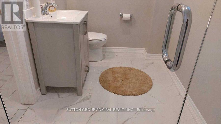 854 Moretta Avenue N, Pickering (West Shore), Ontario  L1W 2J9 - Photo 6 - E12285885