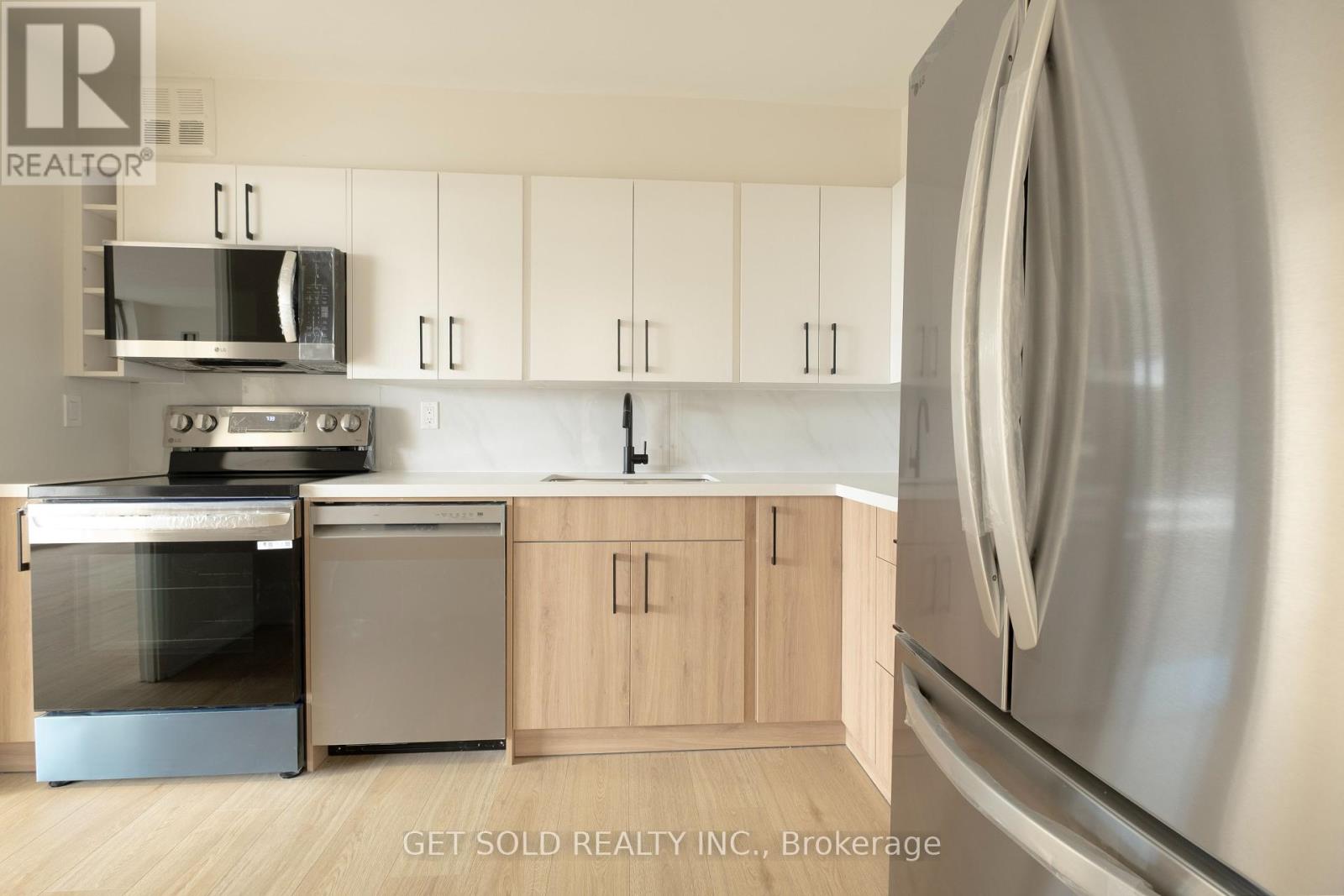 405 - 120 Dundalk Drive, Toronto, Ontario  M1P 4V9 - Photo 3 - E12285898