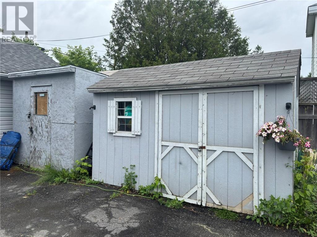 393a 393b King, Greater Sudbury, Ontario  P3B 2K9 - Photo 4 - 2123552