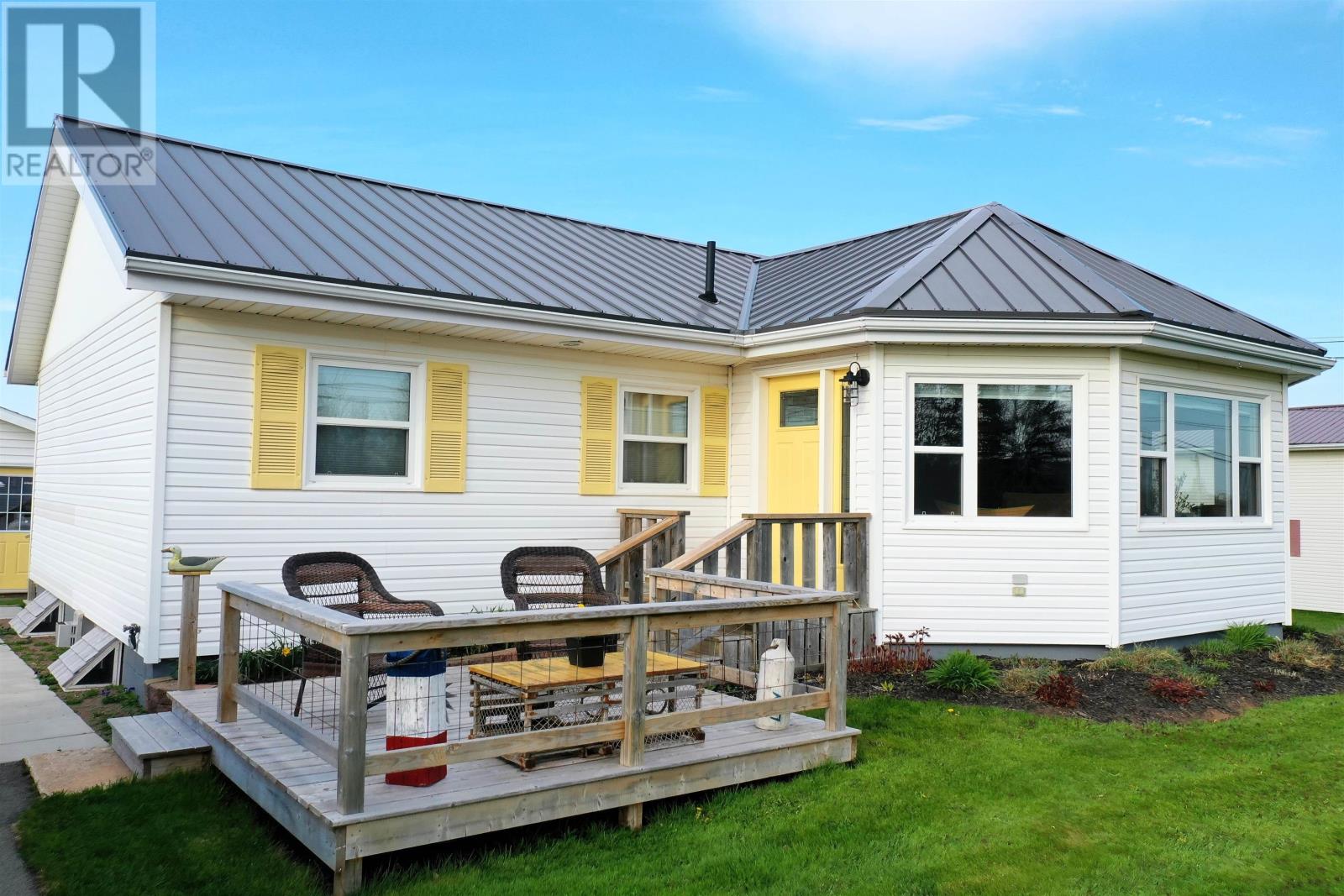22 Hilltop Avenue, North Rustico, Prince Edward Island  C0A 1X0 - Photo 48 - 202510687