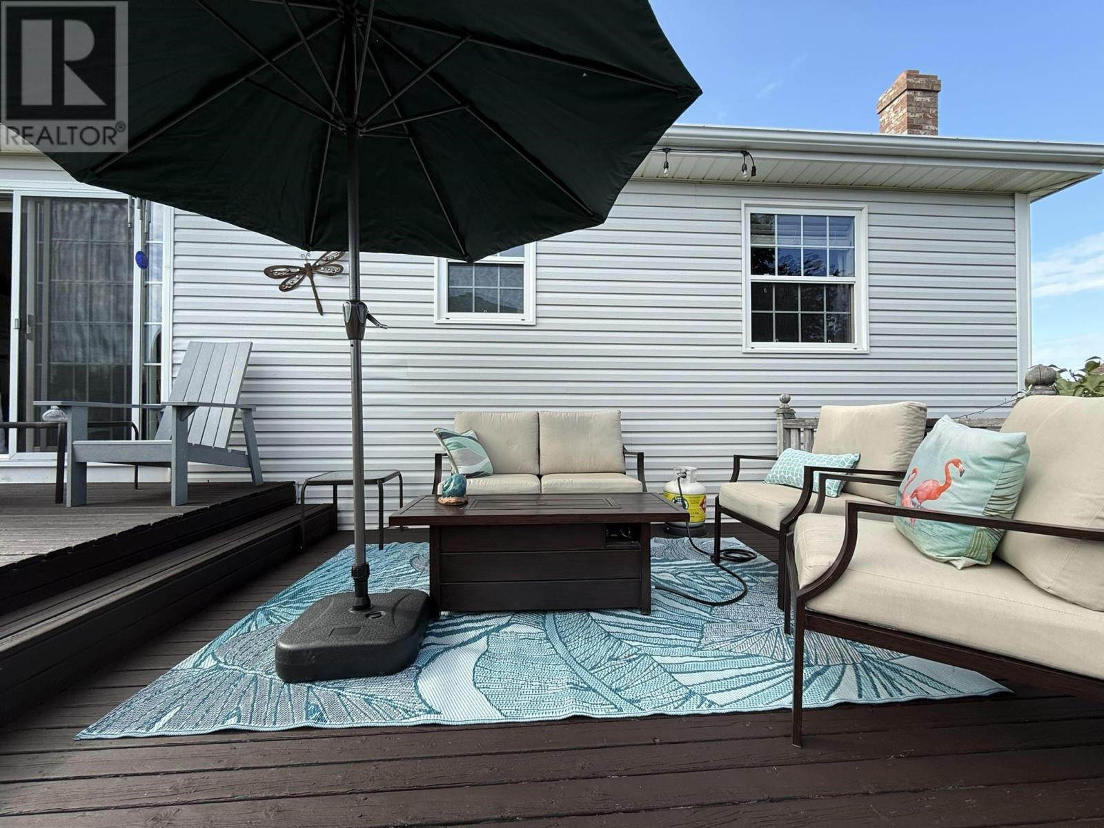 Property at 21 Fulton Drive image 4