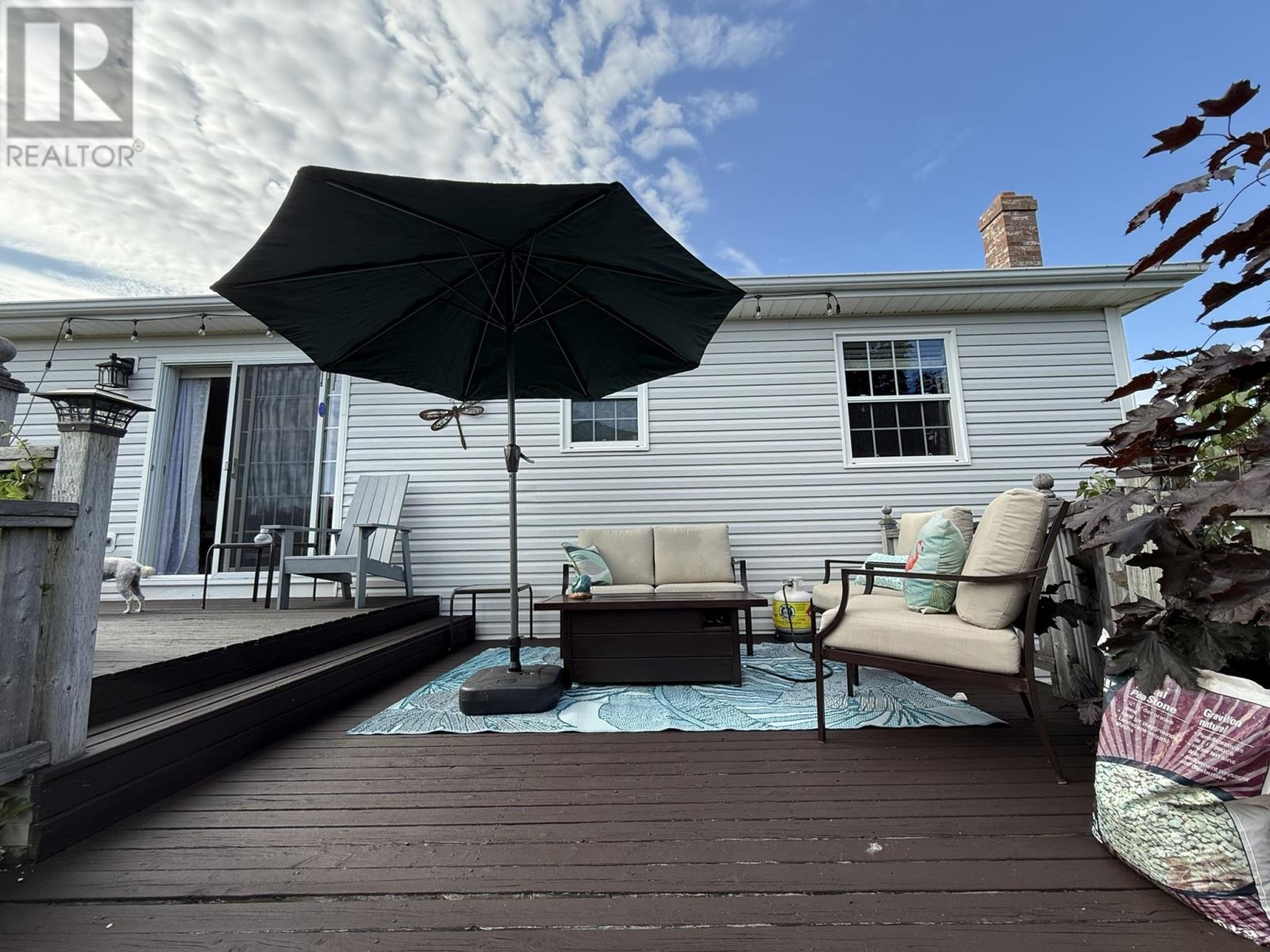 Property at 21 Fulton Drive image 3