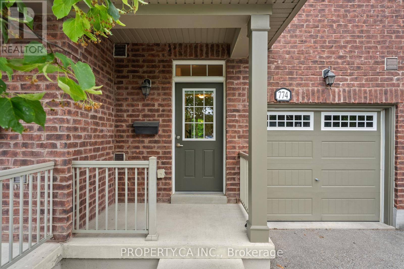 Property at 774 HARRY SYRATT AVENUE image 2