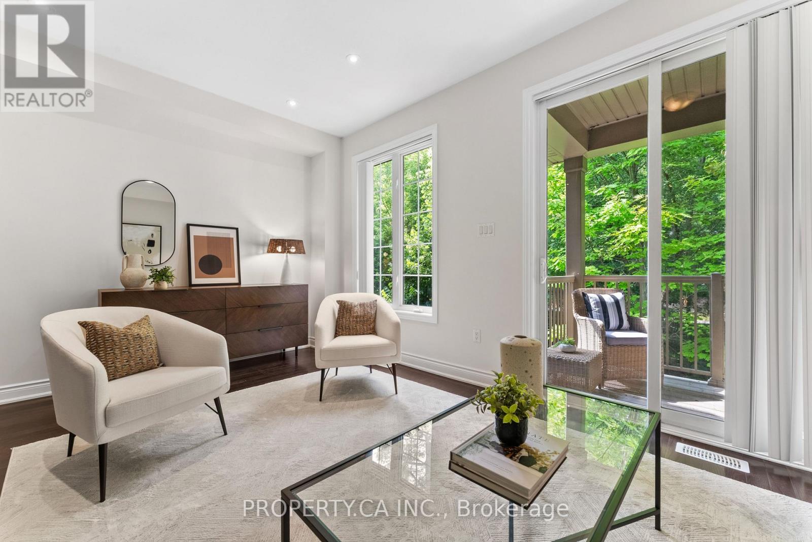 Property at 774 HARRY SYRATT AVENUE image 3