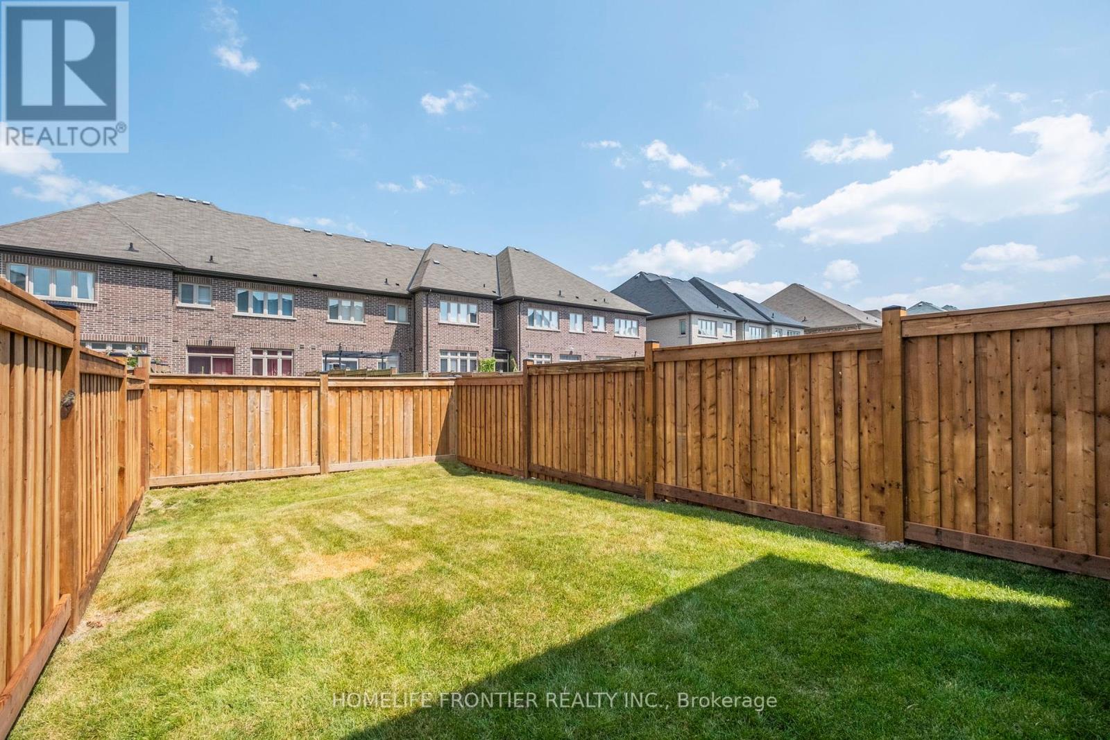 77 Beechborough Crescent, East Gwillimbury, Ontario  L9N 0N9 - Photo 28 - N12285928