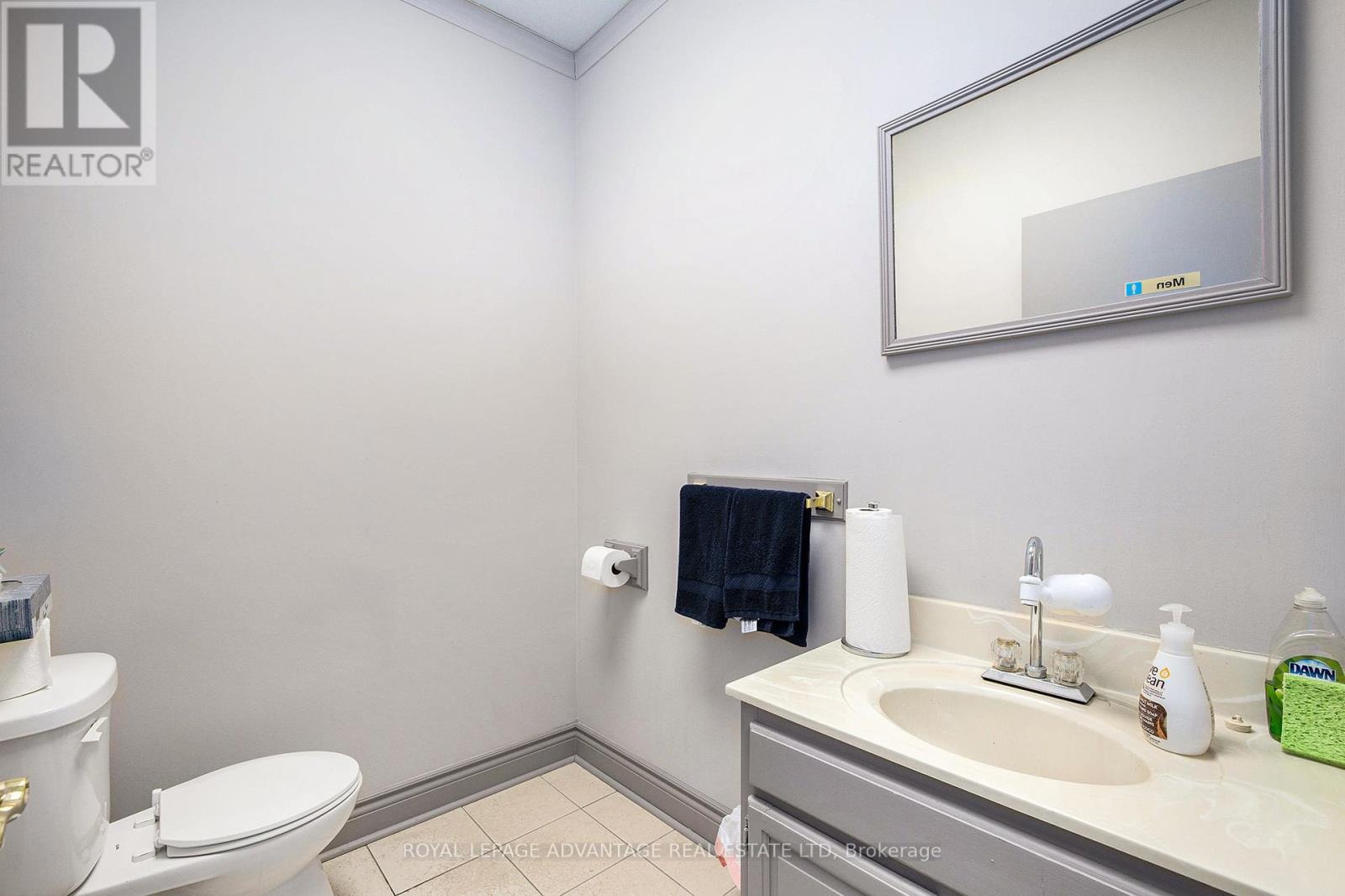 37 William Street E, Smiths Falls, Ontario K7A 1C3 - Photo 13 - X12143956