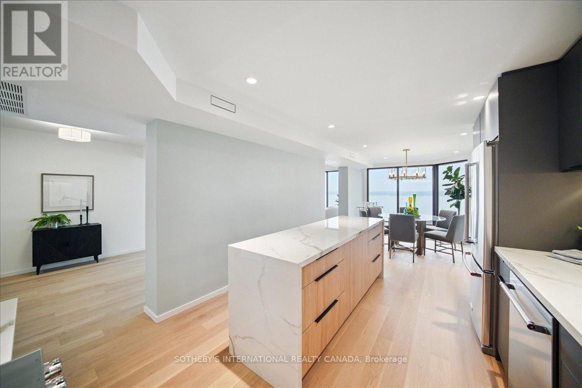 1110 - 65 Harbour Square, Toronto, Ontario  M5J 2L4 - Photo 12 - C12285462
