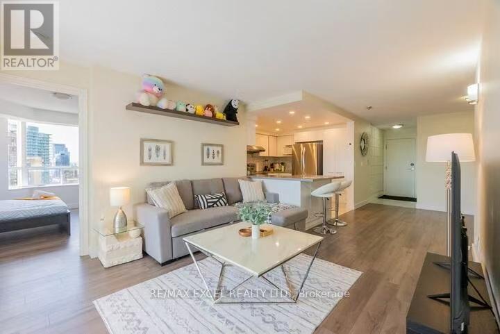 2208 - 5418 Yonge Street, Toronto (Willowdale West), Ontario  M2N 6X4 - Photo 3 - C12285862