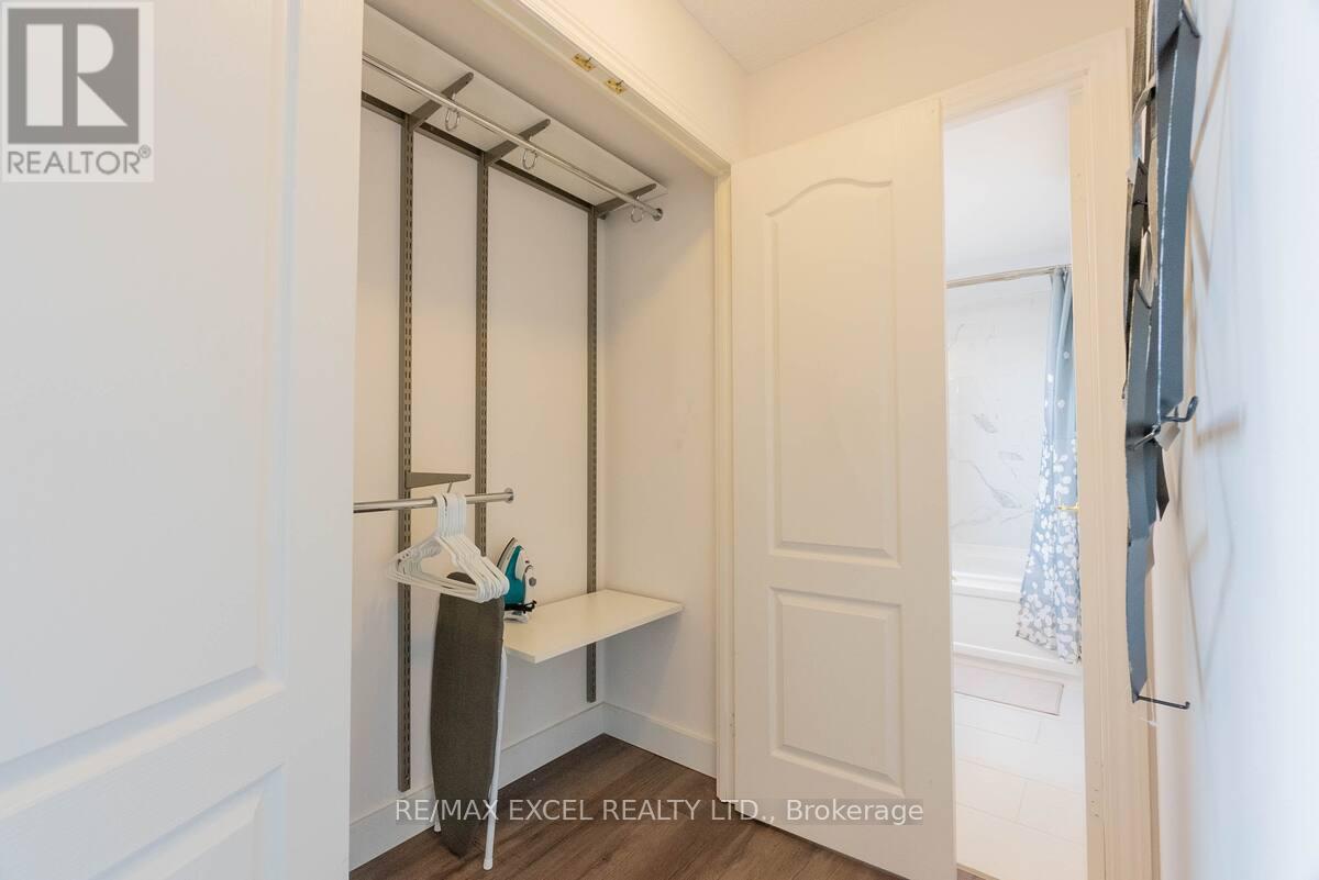 2208 - 5418 Yonge Street, Toronto (Willowdale West), Ontario  M2N 6X4 - Photo 27 - C12285862