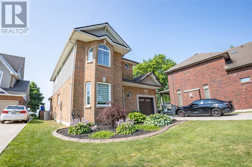 533 Cumberland Way, Colchester, Ontario  N0R 1G0 - Photo 2 - 25017965