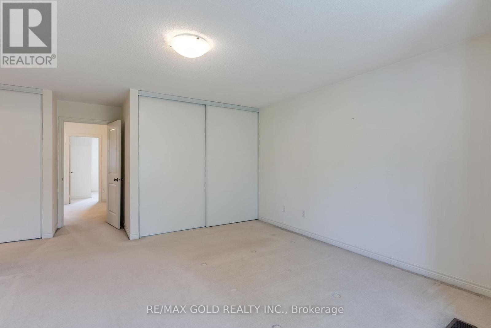 7 Mccardy Court, Caledon, Ontario  L7C 3X1 - Photo 37 - W12285873