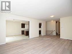 13 Doreen Drive, Thorold, Ontario  L3B 0G7 - Photo 10 - X12285857