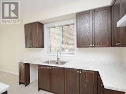 13 Doreen Drive, Thorold, Ontario  L3B 0G7 - Photo 15 - X12285857