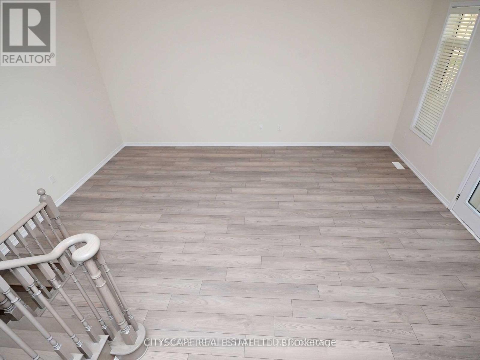13 Doreen Drive, Thorold, Ontario  L3B 0G7 - Photo 35 - X12285857