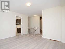 13 Doreen Drive, Thorold, Ontario  L3B 0G7 - Photo 9 - X12285857