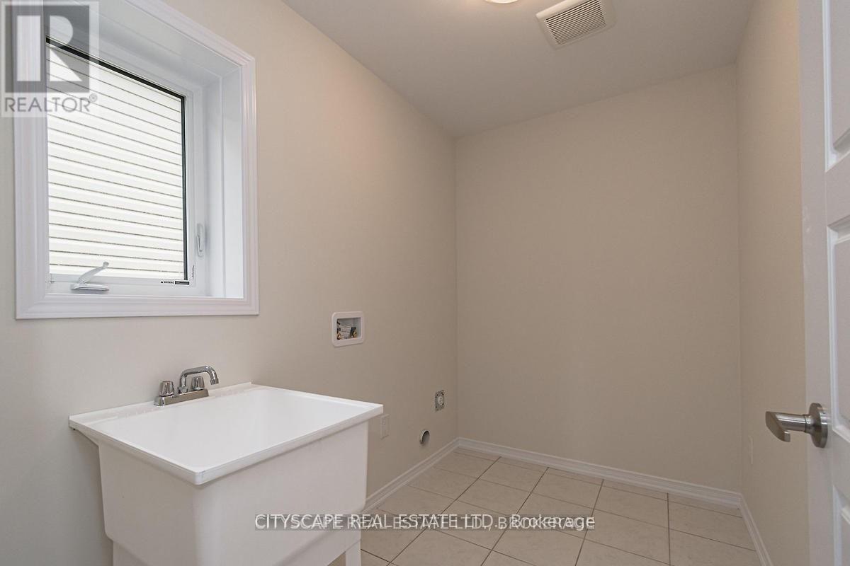 2 Alexandra Drive, Thorold, Ontario  L5B 5N5 - Photo 19 - X12285860