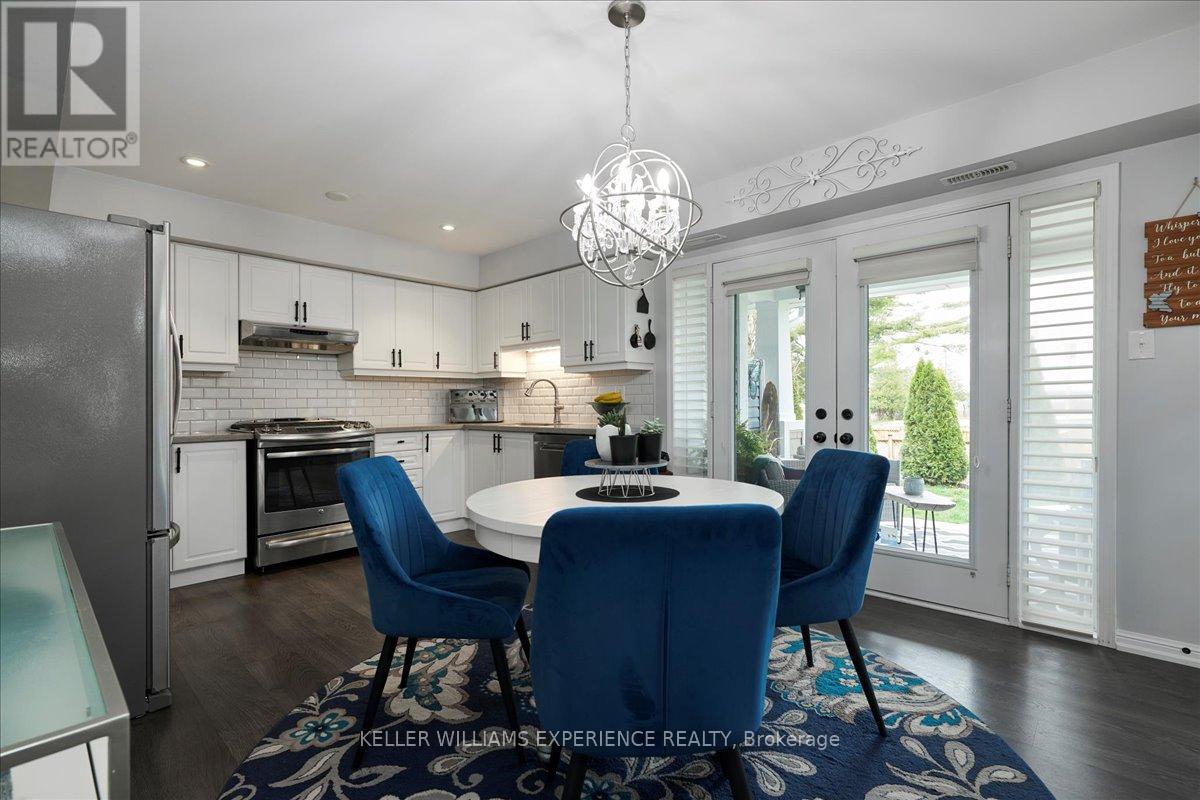 15 Carnoustie Lane, Georgian Bay, Ontario  L0K 1S0 - Photo 10 - X12285867