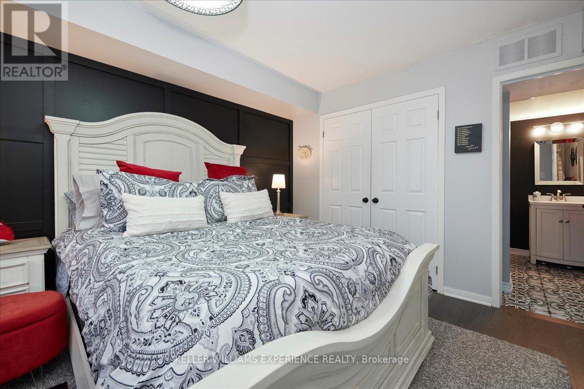 15 Carnoustie Lane, Georgian Bay, Ontario  L0K 1S0 - Photo 15 - X12285867