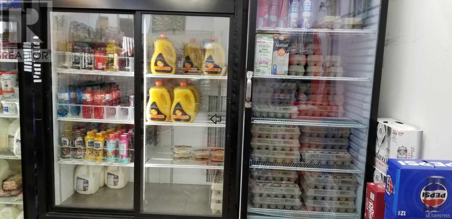 395 Nimpkish Dr, Gold River, British Columbia  V0P 1G0 - Photo 5 - 997955