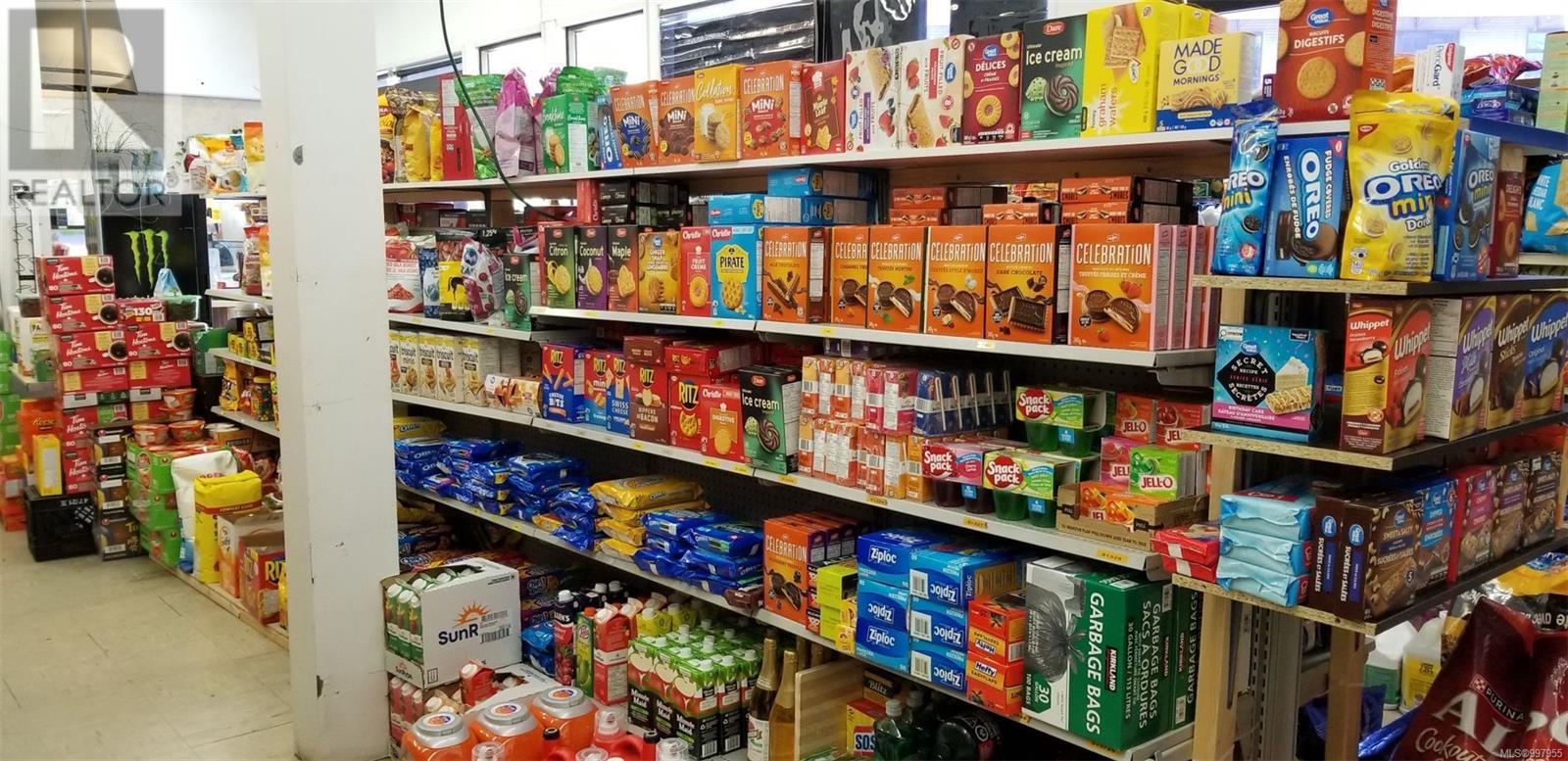 395 Nimpkish Dr, Gold River, British Columbia  V0P 1G0 - Photo 13 - 997955