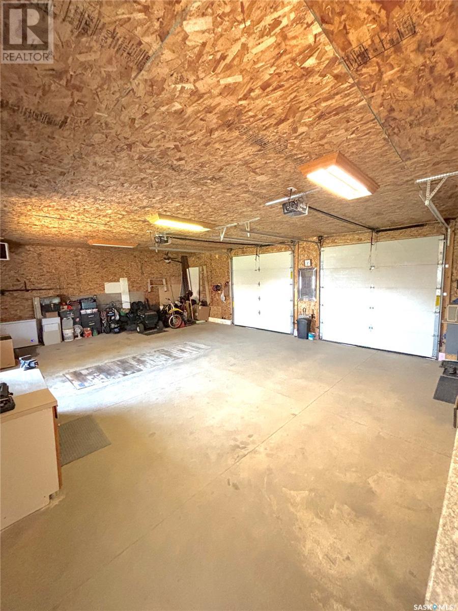 316 3rd Avenue, Meacham, Saskatchewan  S0K 2V0 - Photo 40 - SK005357