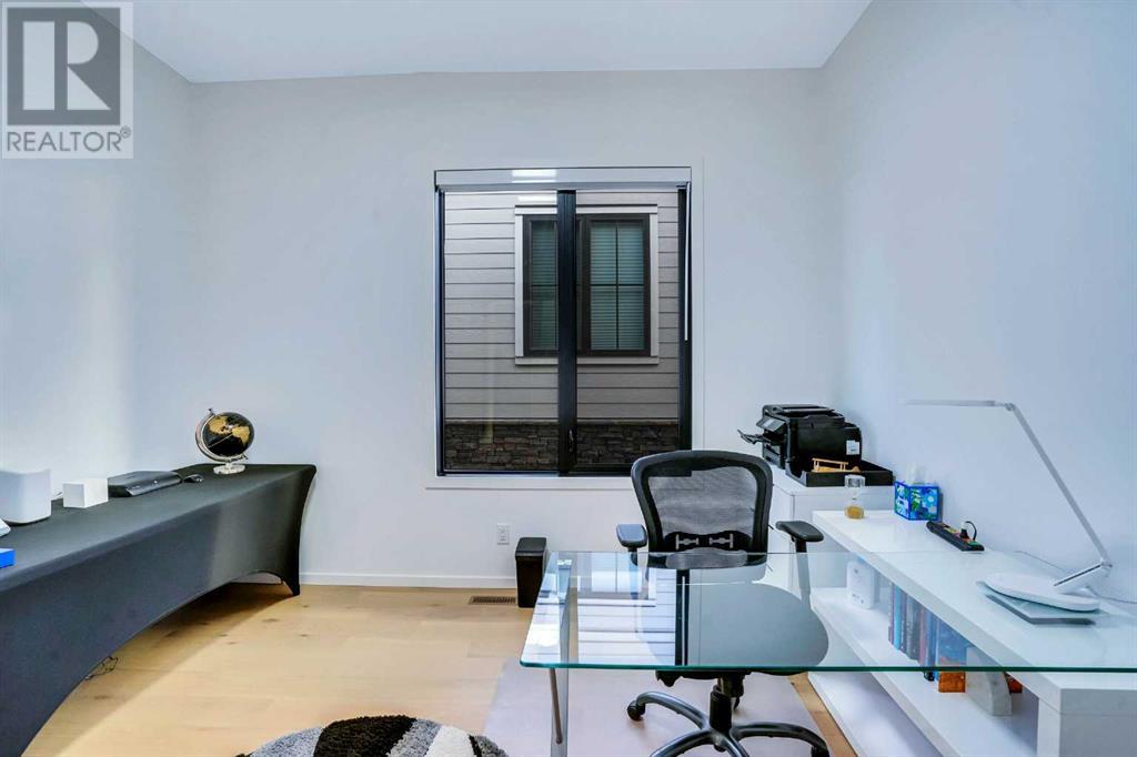 Property at 133 Glyde Park image 4