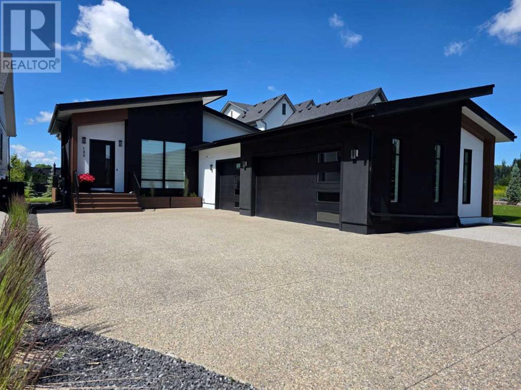 Property at 133 Glyde Park image 1