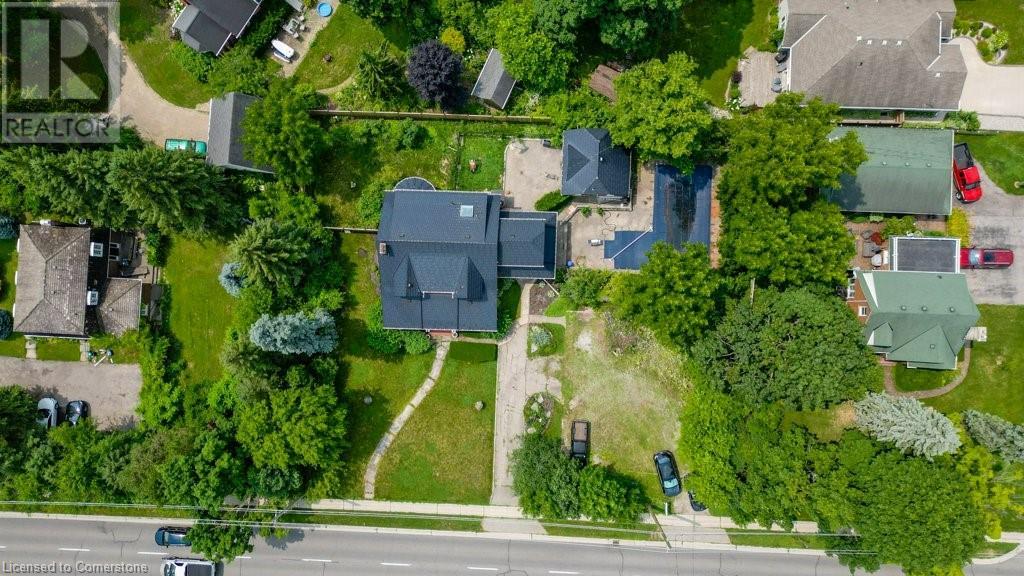 Property at 2032 CORONATION Avenue image 3