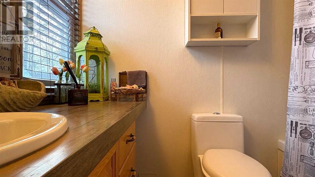 44 Clear Lake, Rural Wainwright No. 61, Alberta  T9W 1K0 - Photo 28 - A2188010