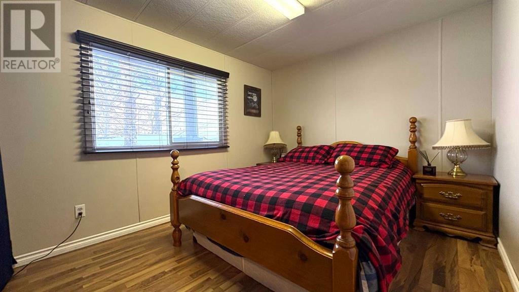 44 Clear Lake, Rural Wainwright No. 61, Alberta  T9W 1K0 - Photo 29 - A2188010