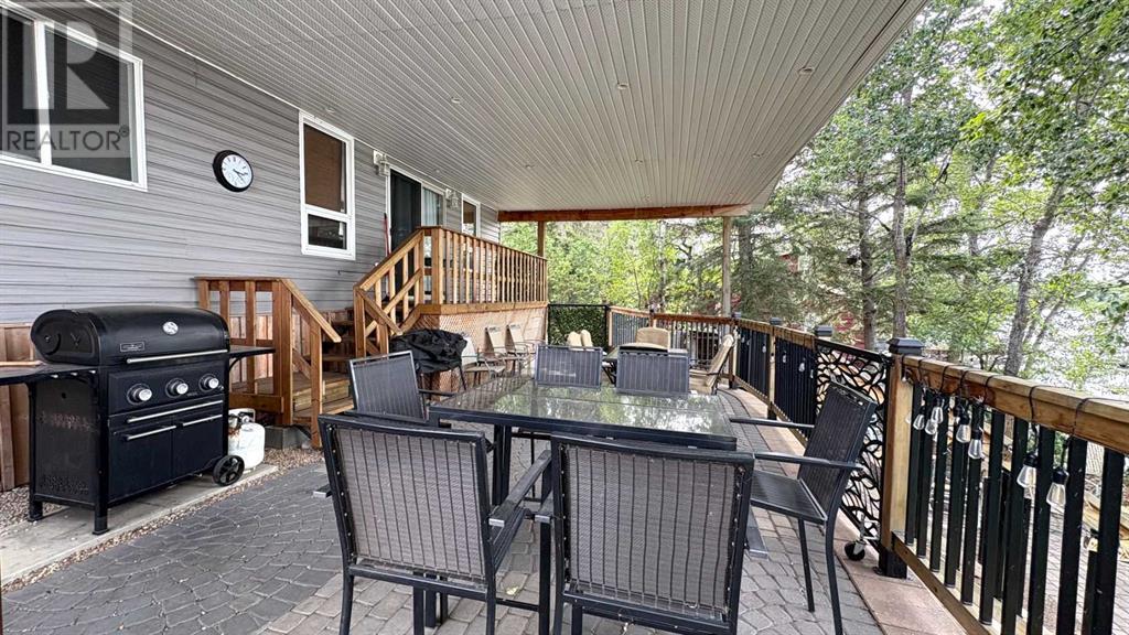 44 Clear Lake, Rural Wainwright No. 61, Alberta  T9W 1K0 - Photo 37 - A2188010