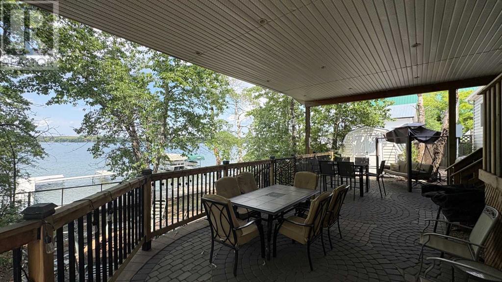 44 Clear Lake, Rural Wainwright No. 61, Alberta  T9W 1K0 - Photo 32 - A2188010