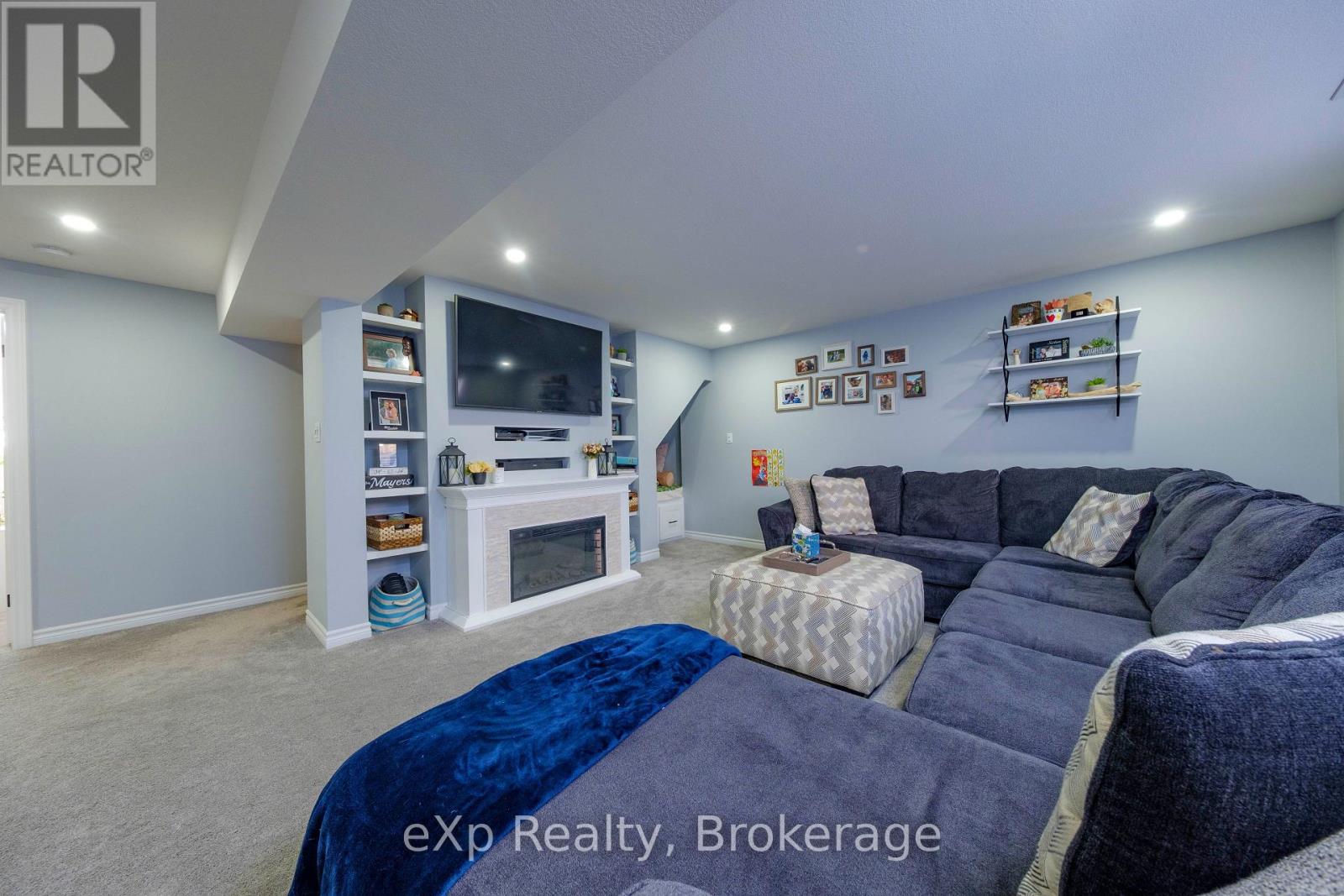 367 Sandy Acres Road, Saugeen Shores, Ontario  N0H 2C2 - Photo 17 - X12286085