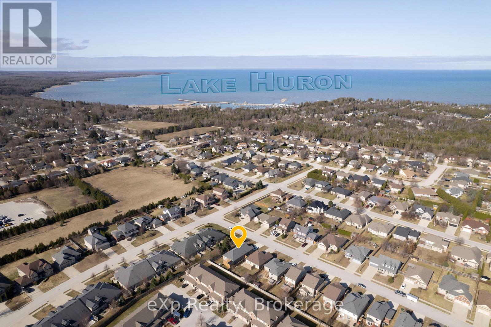 367 Sandy Acres Road, Saugeen Shores, Ontario  N0H 2C2 - Photo 26 - X12286085