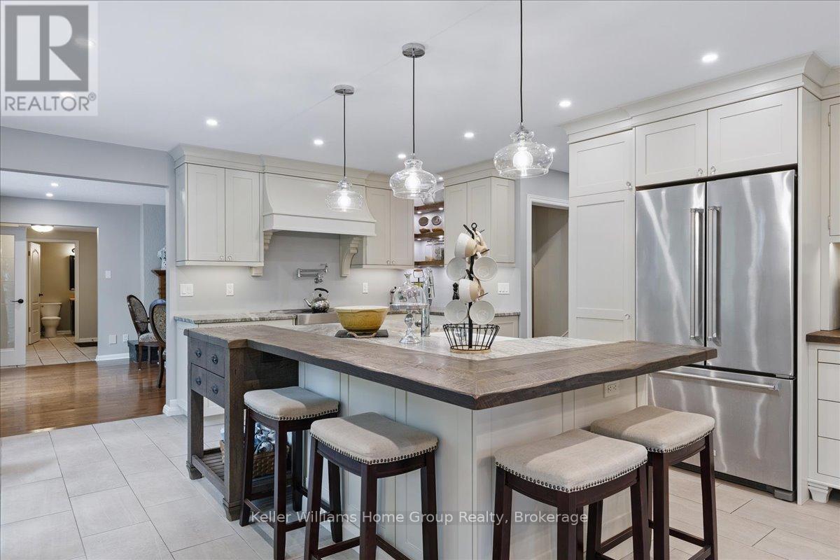 348 Old Stone Road, Waterloo, Ontario  N2K 1Z3 - Photo 11 - X12286089
