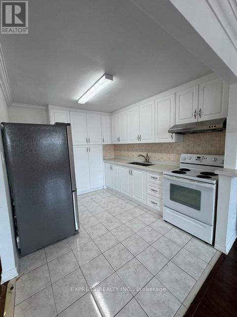 941A LAKESHORE ROAD E, Mississauga, Ontario