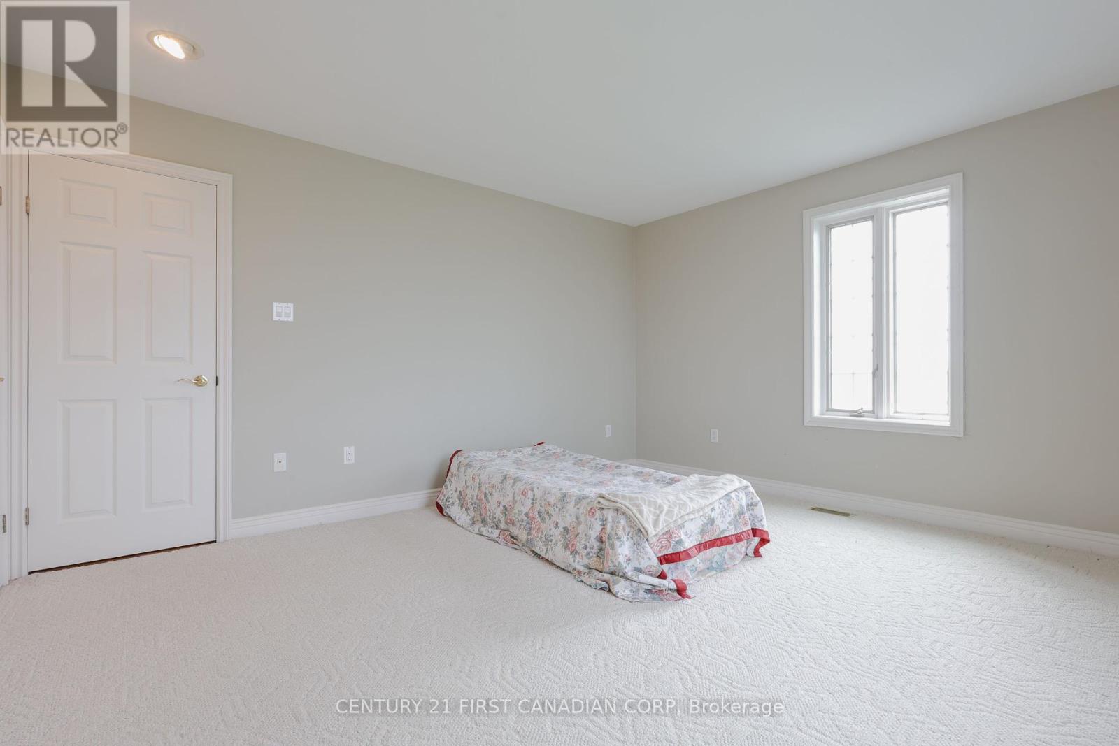 3480 Cuddy Drive, Adelaide Metcalfe, Ontario  N7G 3H6 - Photo 13 - X12286226