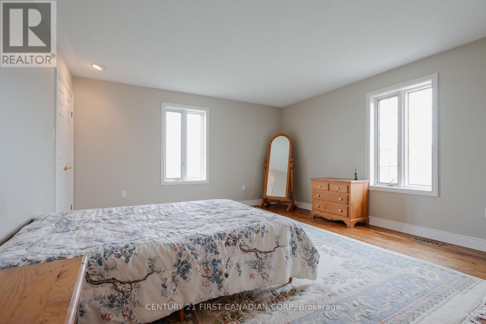 3480 Cuddy Drive, Adelaide Metcalfe, Ontario  N7G 3H6 - Photo 14 - X12286241