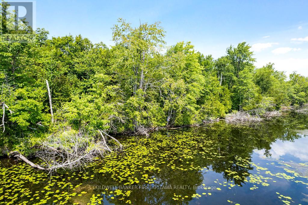 000 Graceys Island, Frontenac (Frontenac Centre), Ontario  K0H 2P0 - Photo 10 - X12286113