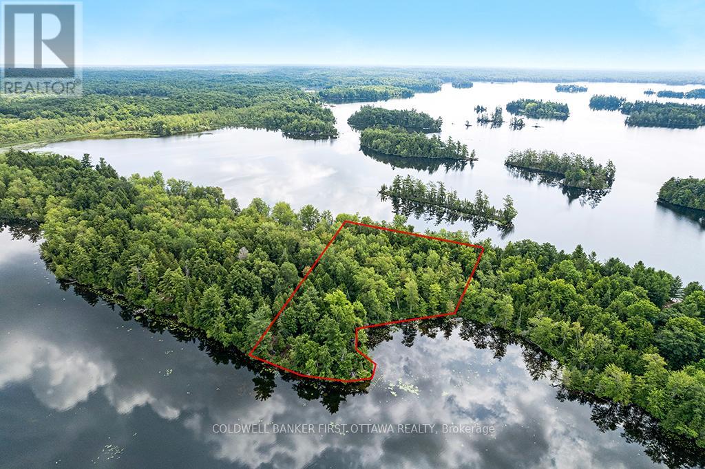 000 Graceys Island, Frontenac (Frontenac Centre), Ontario  K0H 2P0 - Photo 2 - X12286113