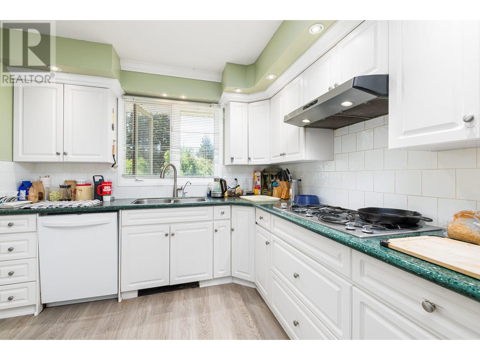 1270 Fox Tree Road, Lister, British Columbia  V0B 1G2 - Photo 15 - 10355862