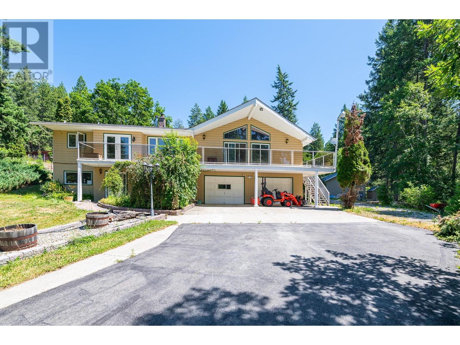 1270 Fox Tree Road, Lister, British Columbia  V0B 1G2 - Photo 2 - 10355862