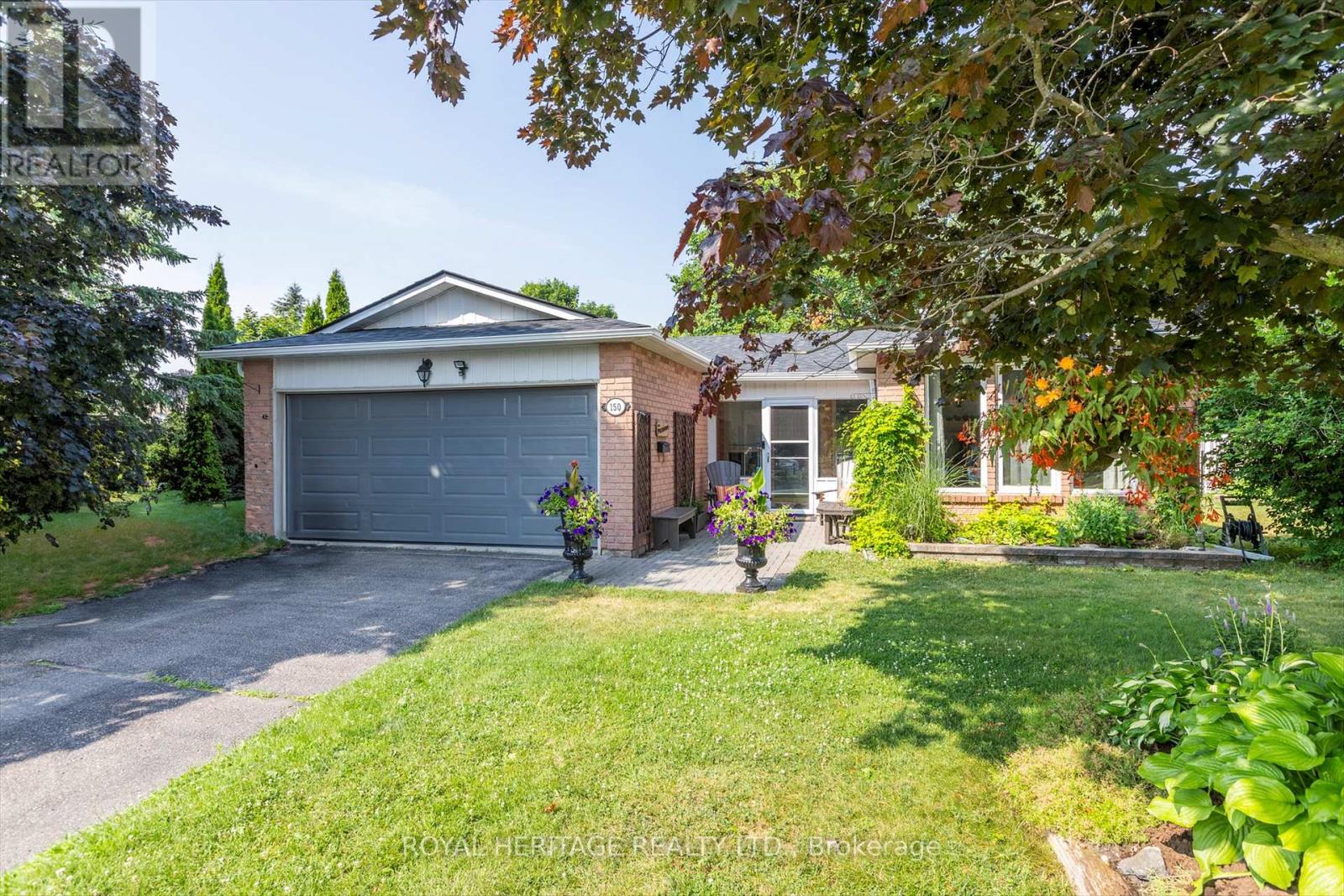 Property at 150 SANDERLING CRESCENT image 2