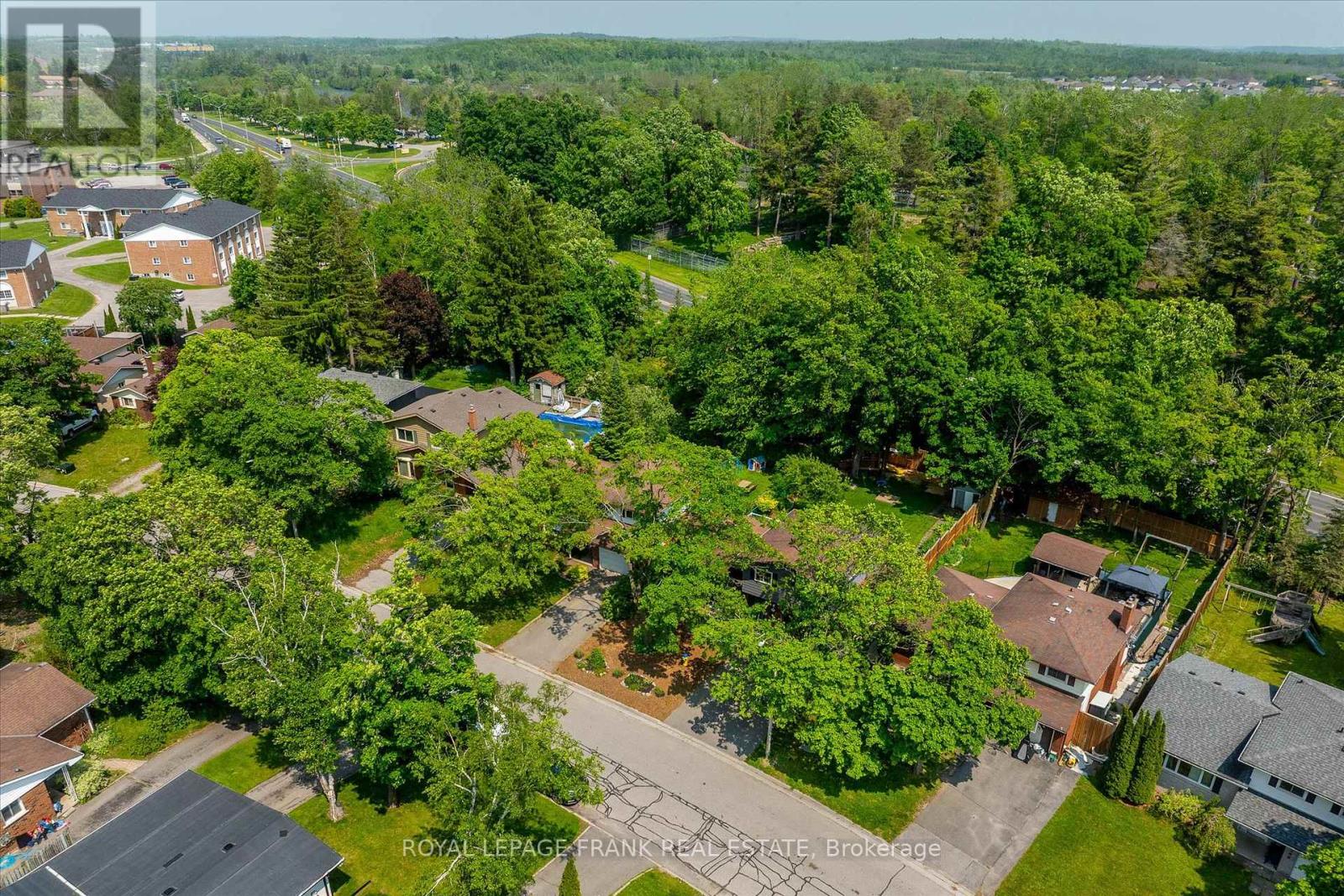 Property at 1296 CARTIER BOULEVARD image 3