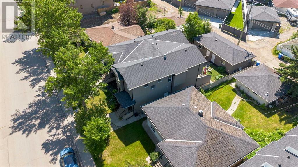 Property at 3531 3 Avenue SW image 4